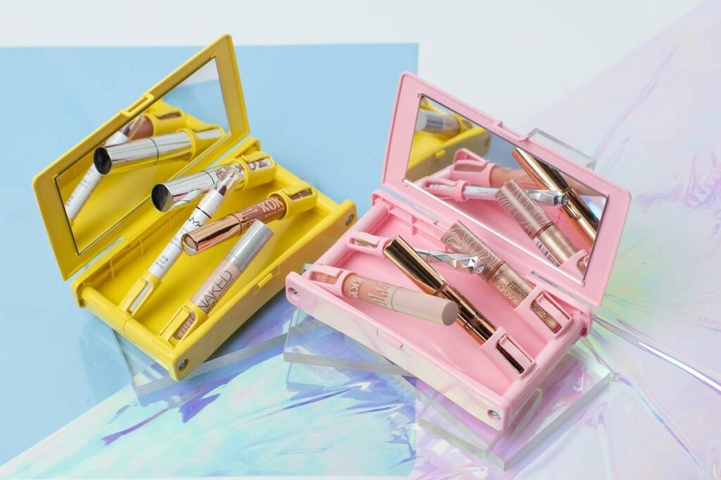 The Ultimate Guide to Choosing the Perfect Makeup Storage Box (Without Losing Your Mind or Your Lipstick)