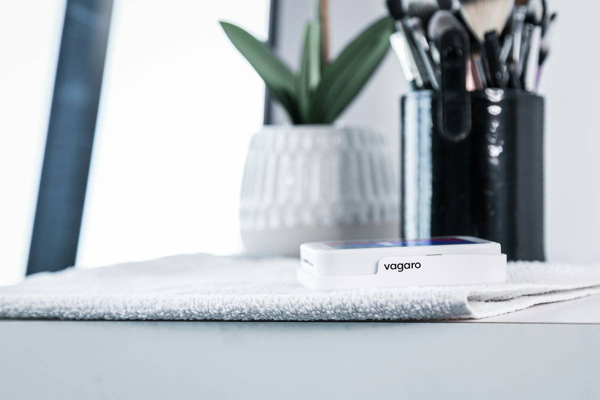 Why Your Beauty Routine Is Failing (And How a Beauty Essential Case Fixes Everything)