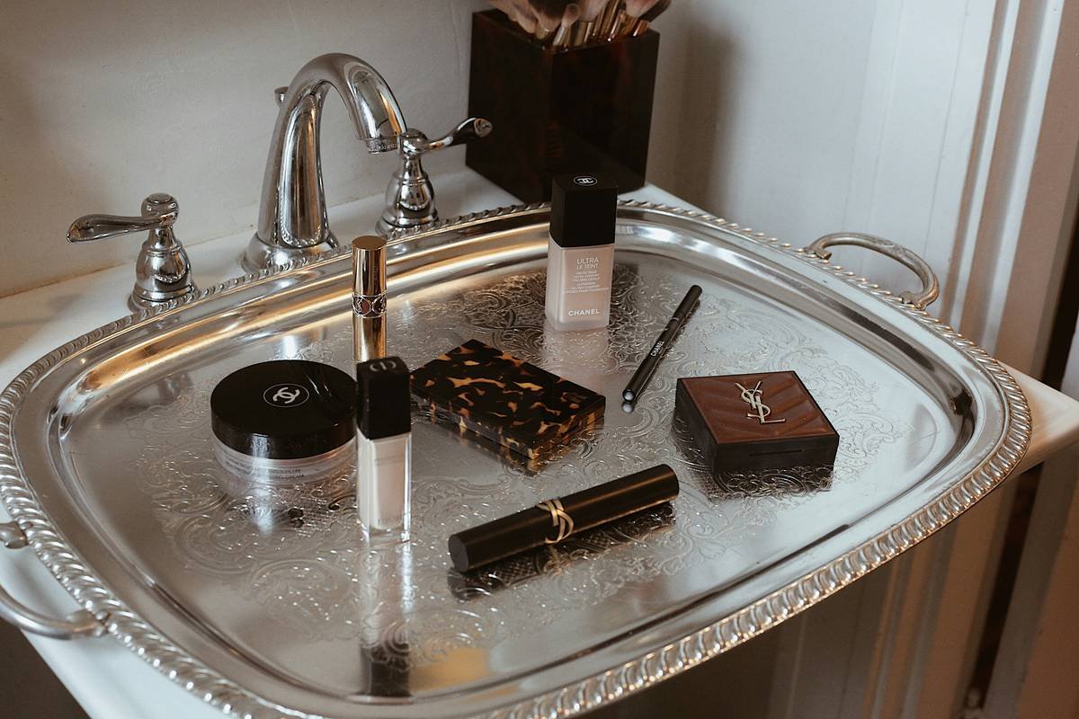 Why Your Makeup Meltdown Ends With the Right Cosmetic Storage Drawer